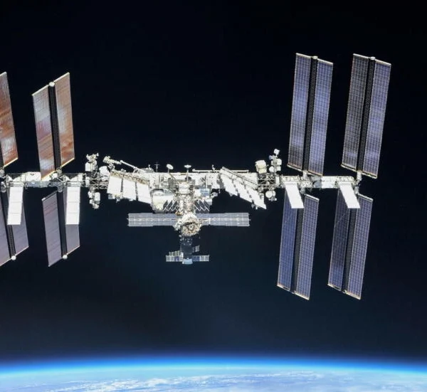 Espace: la Station spatiale internationale fête ses 25 ans