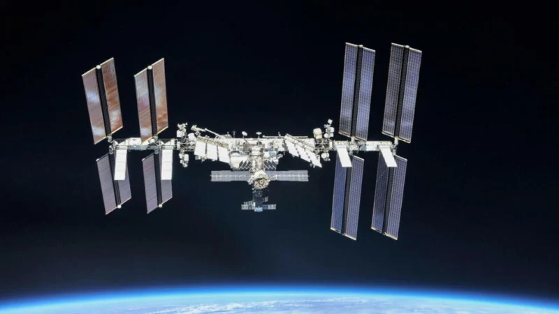 Espace: la Station spatiale internationale fête ses 25 ans