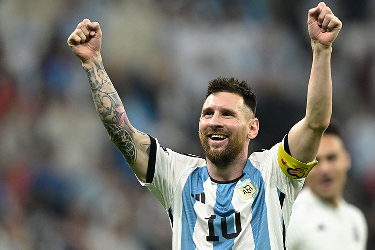 Lire la suite à propos de l’article Messi et Bonmati remportent les prix des meilleurs de la FIFA en 2023