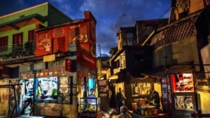 Lire la suite à propos de l’article FIPADOC: 160 documentaires de 50 pays, résistance italienne, résilience tchadienne, révolution iranienne…